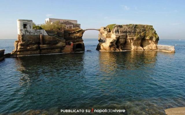 La Casetta Di Posillipo Naples Exterior photo
